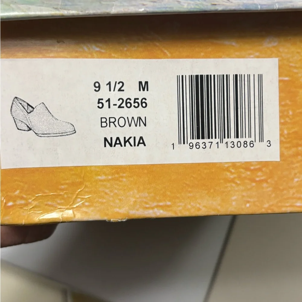 Bella Vita Womens Nakia Faux Leather Slip On Booties New #3